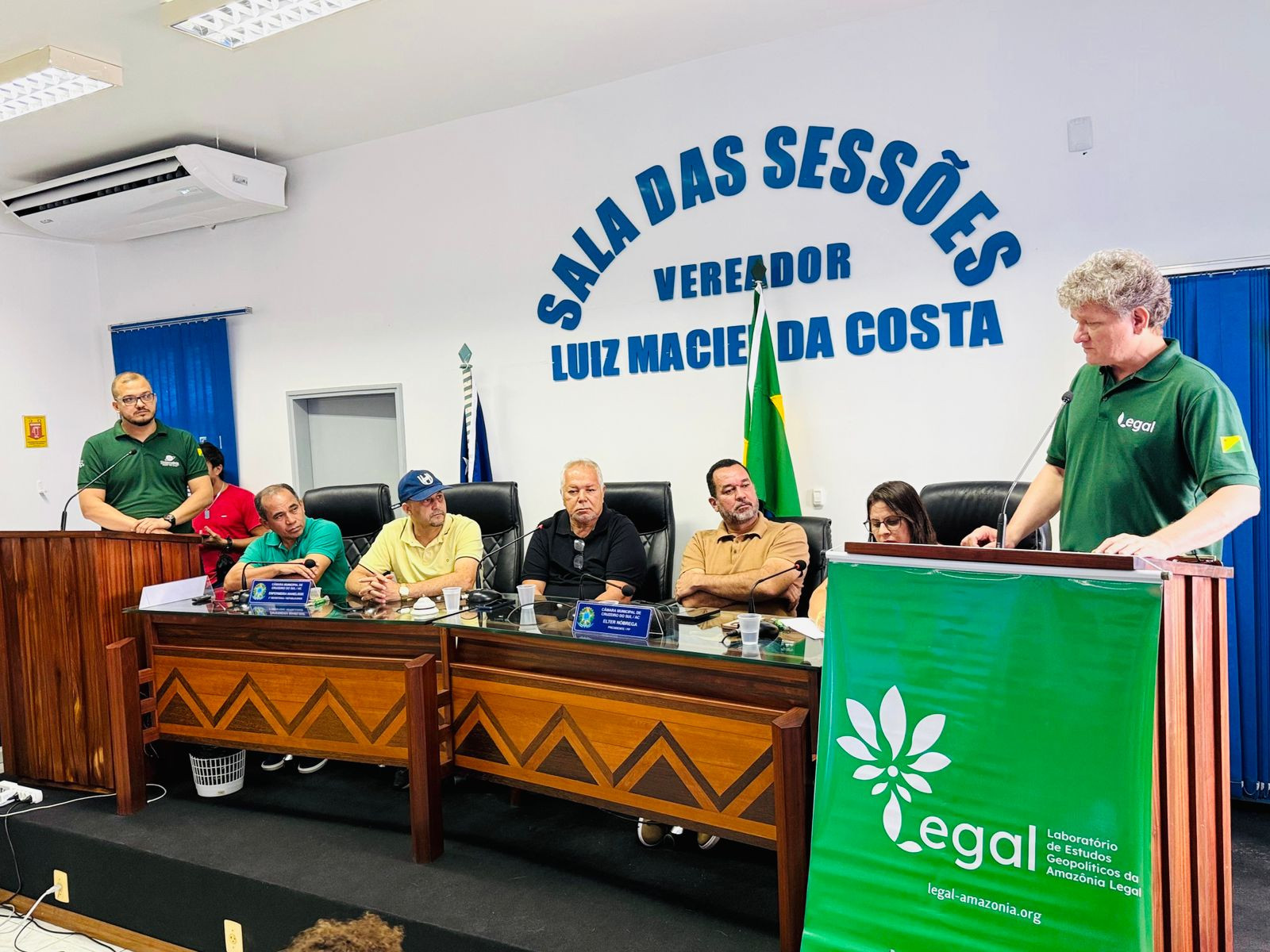 WhatsApp Image 2025 10 29 at 22.11.12