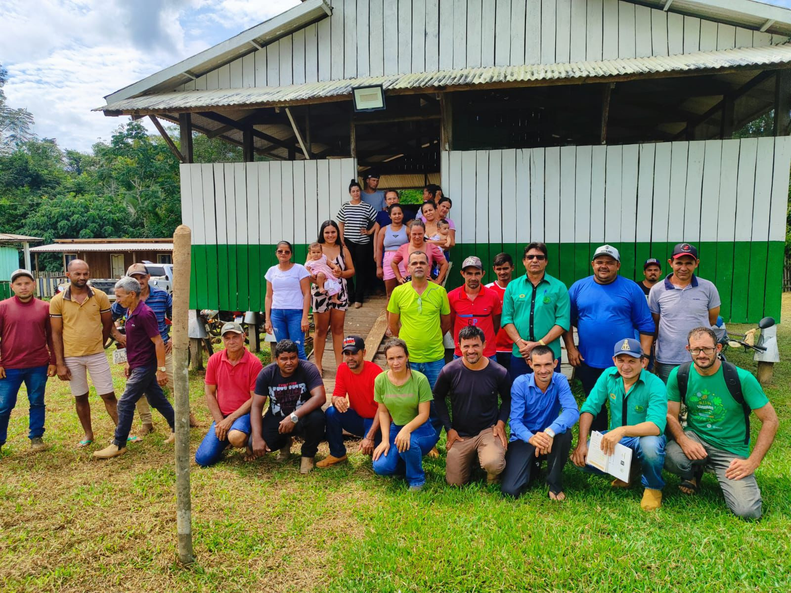Organização e sustentabilidade: Cooperacre promove reuniões em seringais e comunidades da Reserva Chico Mendes para fortalecer a produção agroextrativista e conservar a floresta